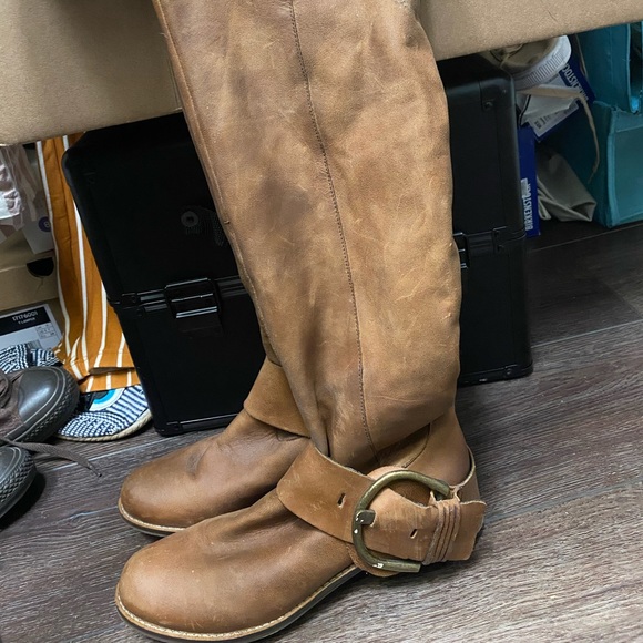 Steve Madden boots - Picture 2 of 2